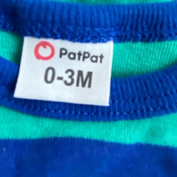 Set Of 3  Rompers 100% Cotton Snap Closures giraffe elephants dinosaurs Unisex. - Picture 2 of 10